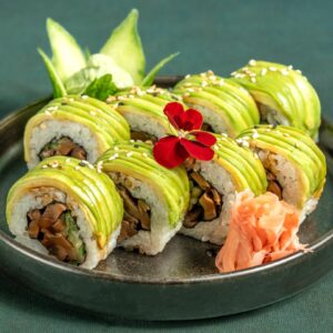 SHIITAKE AVOCADO ROLL
