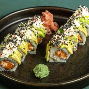 SALMON AVOCADO ROLL