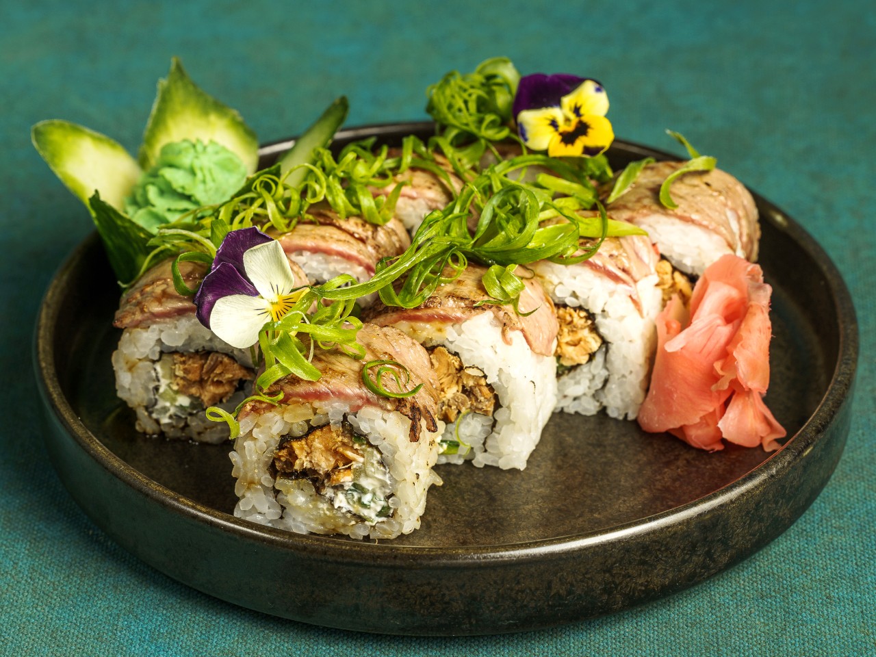 SALMON TERIYAKI AND BEEF ROLL